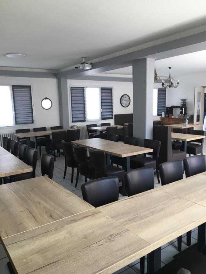 A L'Oree Du Bois Chez Doudou&Lolo Bellerive-sur-Allier Buitenkant foto