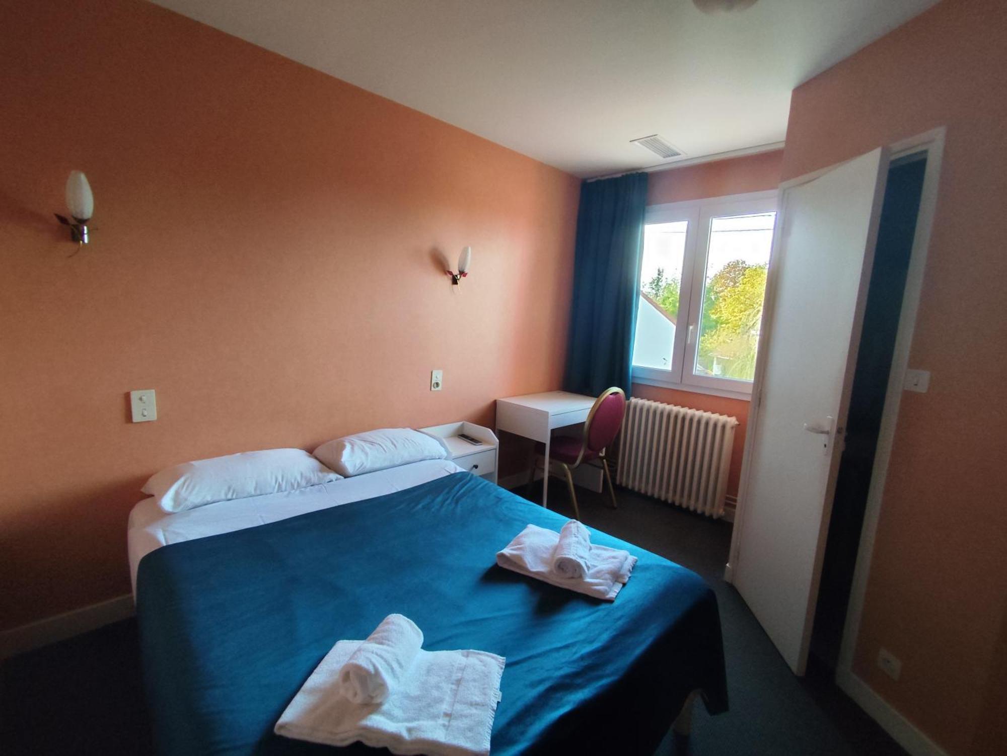 A L'Oree Du Bois Chez Doudou&Lolo Bellerive-sur-Allier Buitenkant foto